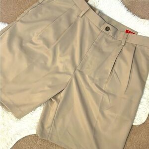 Izod Tan Flat Front Shorts Classic Style